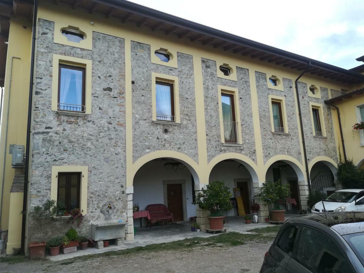 B&B Casa Santa Lucia Manerba del Garda Extérieur photo